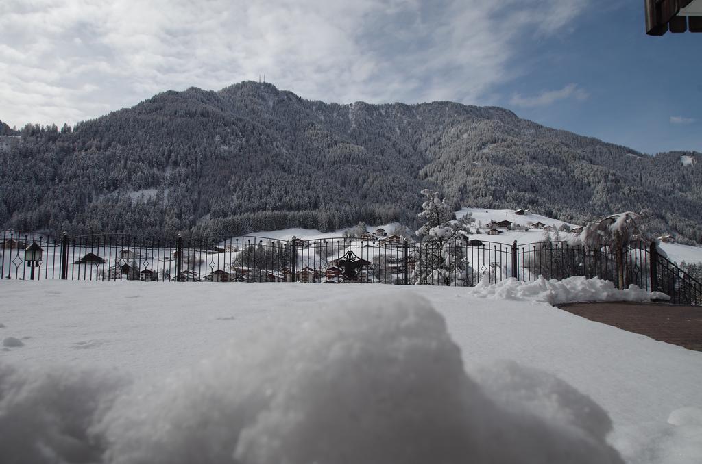 Villa Hubertus Ortisei Bagian luar foto