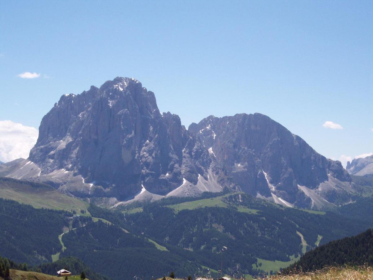 Villa Hubertus Ortisei Bagian luar foto
